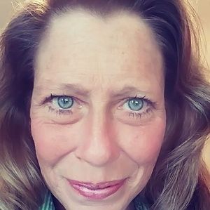 Meet your Posher, Cristie